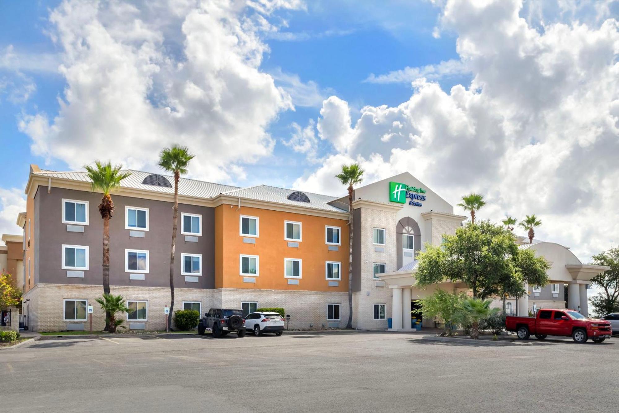 Holiday Inn Express Hotel And Suites Alice By Ihg Exteriör bild