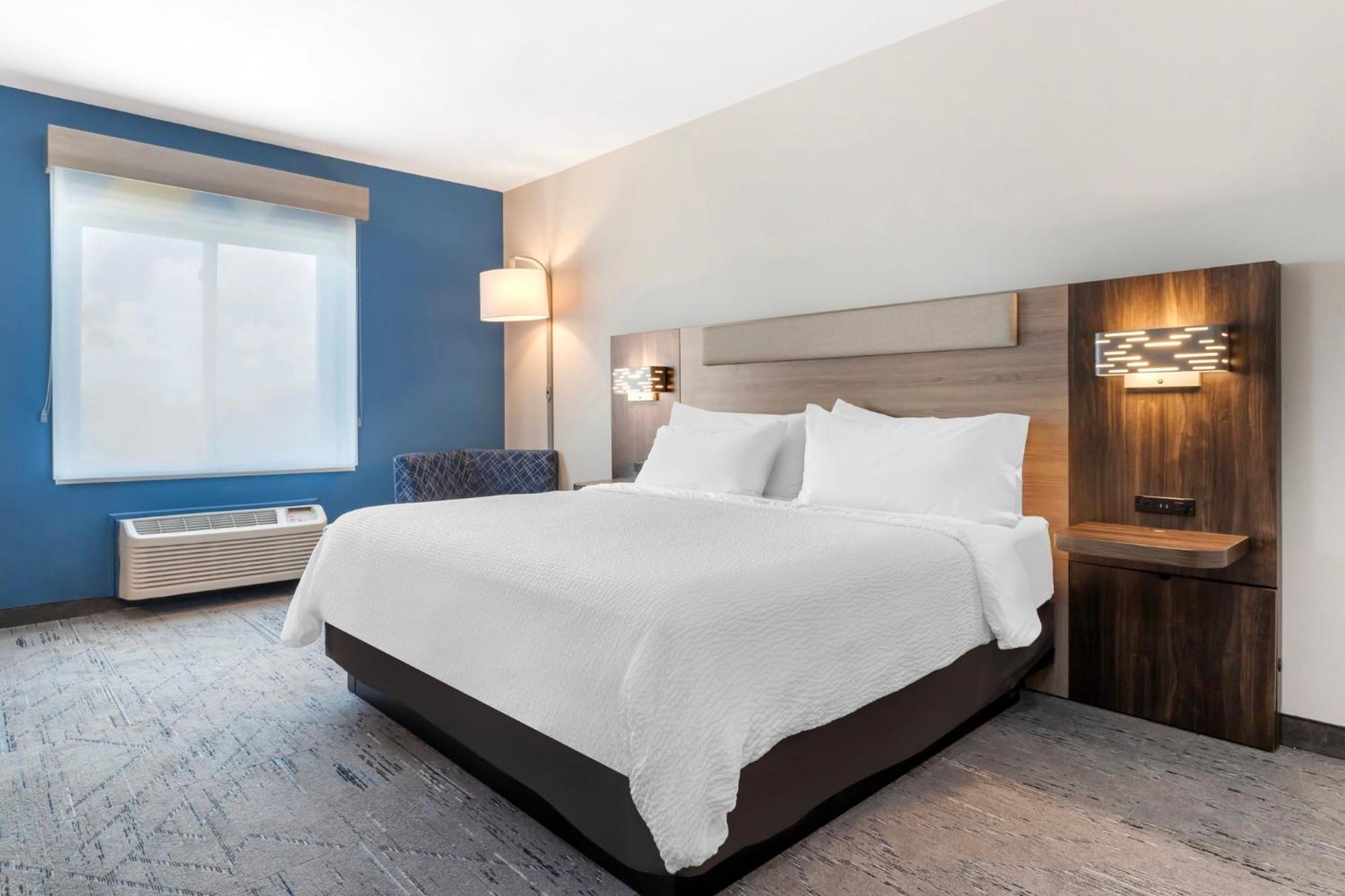Holiday Inn Express Hotel And Suites Alice By Ihg Exteriör bild