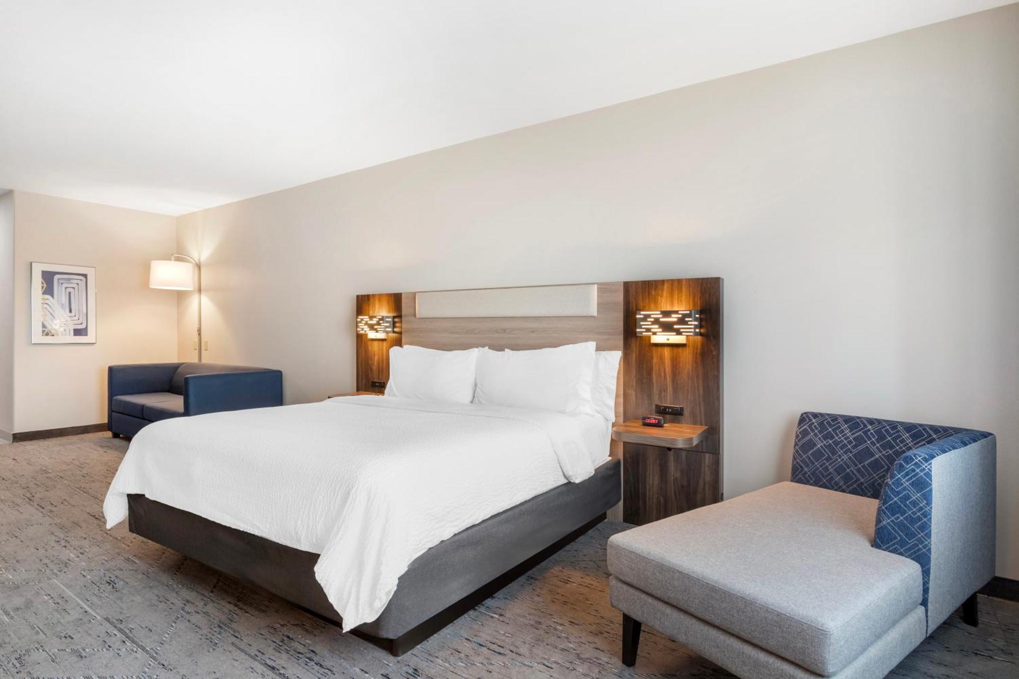 Holiday Inn Express Hotel And Suites Alice By Ihg Exteriör bild