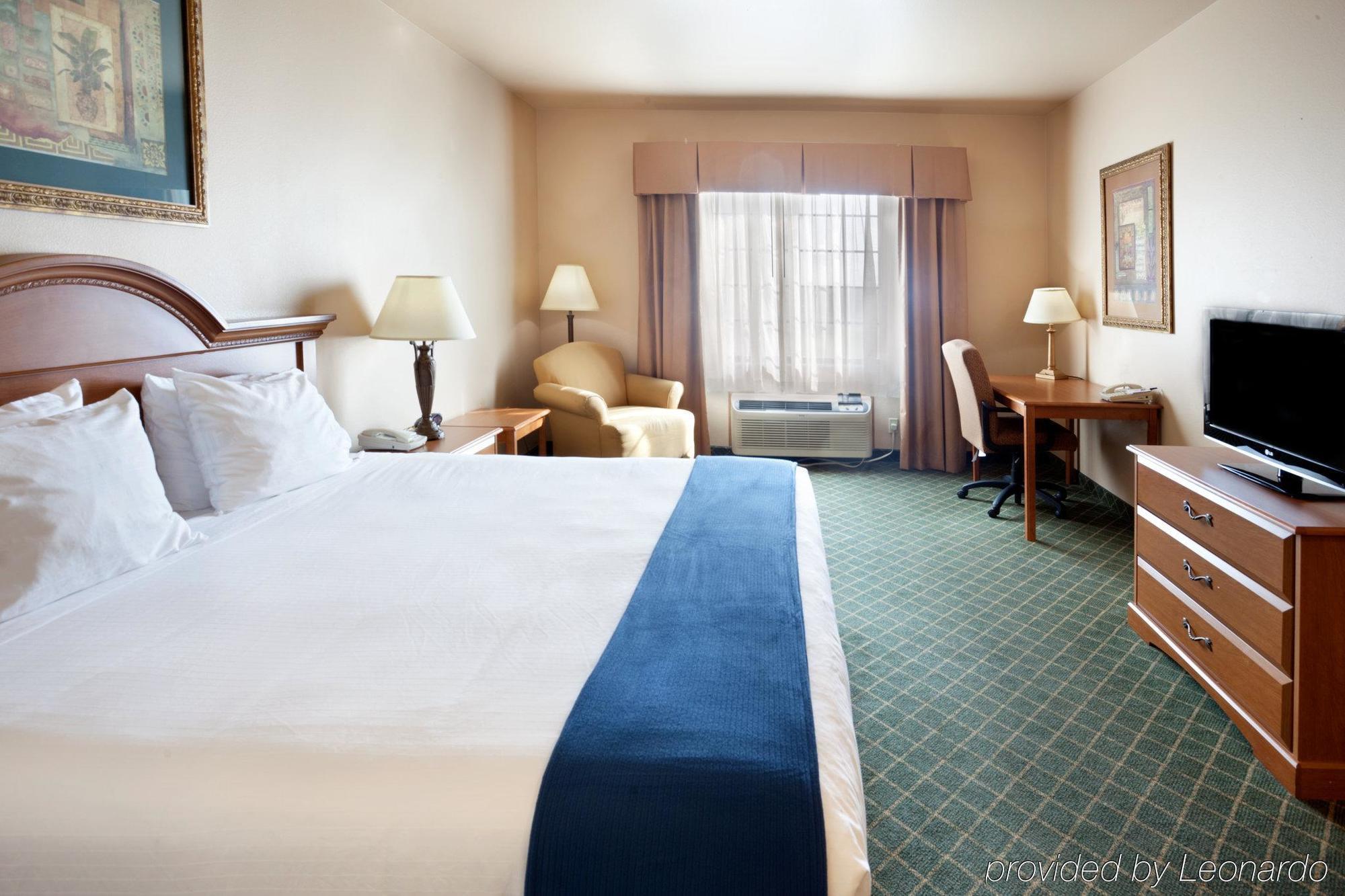 Holiday Inn Express Hotel And Suites Alice By Ihg Rum bild